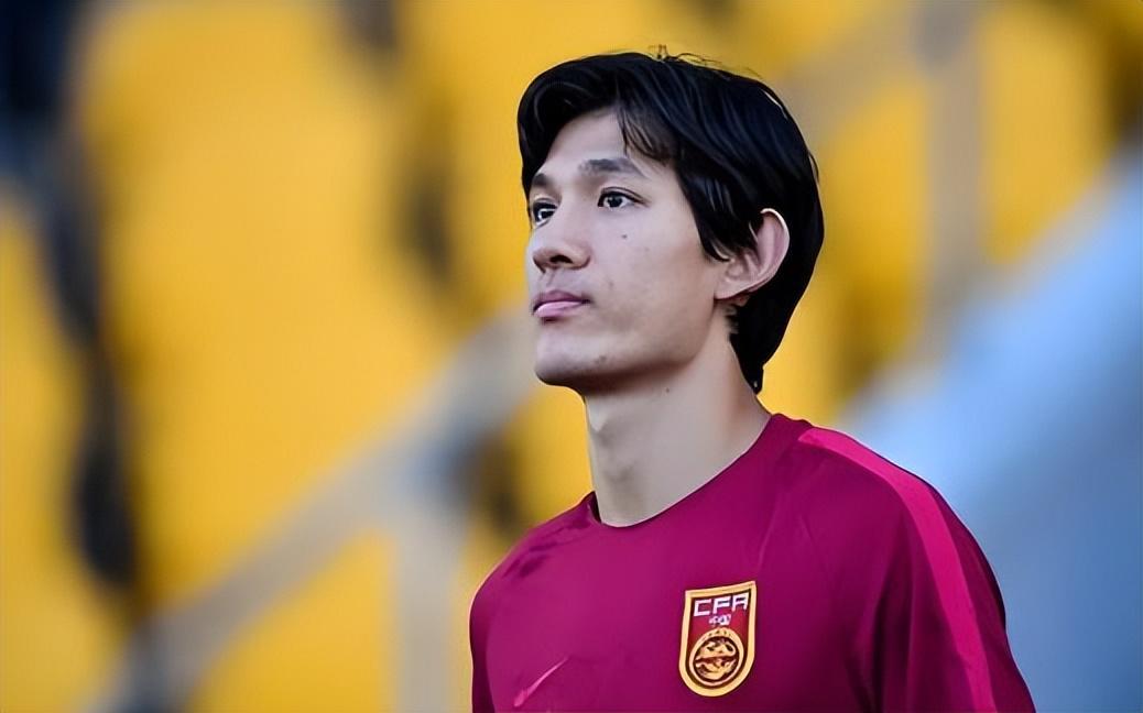 喜讯！上港左后卫位置可考虑启用黑马接班李帅，曾留洋丹麦联赛